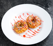 Десерт Рамен донатс