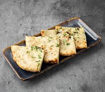 Тандур Сырный наан