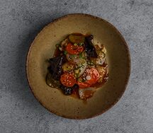 Треска с овощами в кисло-сладком соусе