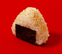 Онигири с капустой кимчхи