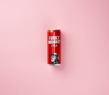 Фанки Манки Кола