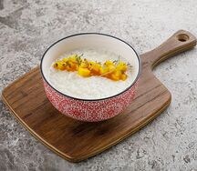 Рисовая каша с манго и кокосом