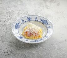 Скрембл с ветчиной и сыром