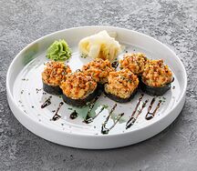 Запечённый ролл с креветкой