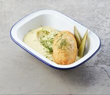 Котлеты по-киевски с картофельным пюре