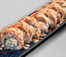 Ролл Lion King с лососем