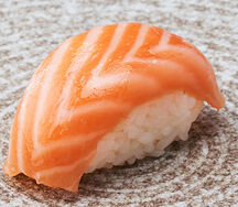 Суши Лосось
