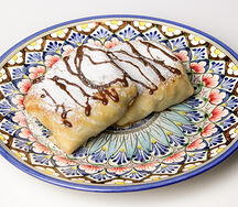 Самса с яблоком и корицей