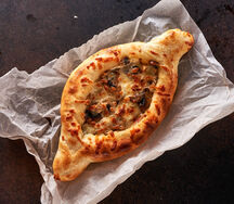 Хачапури Жюльен