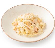 Паста с копчёным лососем