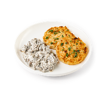 Картофельные драники с грибным соусом 