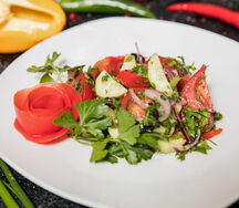 Овощной салат по-домашнему