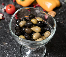 Маслины, оливки