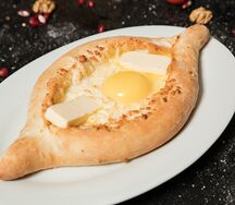 Хачапури по-аджарски