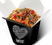 Wok с морепродуктами