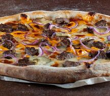 Чизбургер-пицца