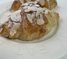 Круассан Миндальный