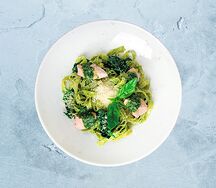 Паста с говядиной и шпинатом