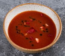 Гаспачо с клубникой