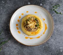 Говяжьи щечки в соусе