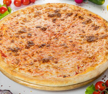 Пицца на тонком тесте Маргарита 30 см