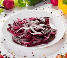 Салат из свеклы с красным луком