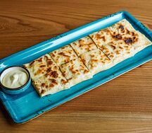 Лепешки с сыром и трюфелем