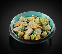 Салат Цезарь с курицей 