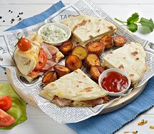 Скепасти с беконом