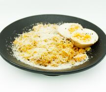 Жареный рамен карбонара