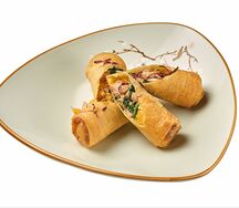Спринг-роллы с курицей