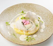 Куриная грудка под сливочным соусом