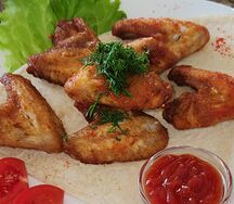 Куриные крылышки в соусе барбекю