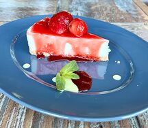 Чизкейк Нью Йорк с ягодами