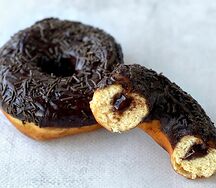 Донат Шоколадный