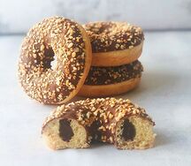 Донат Ореховый