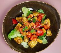 Хрустящие баклажаны с томатами