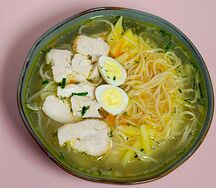 Куриный суп с лапшой