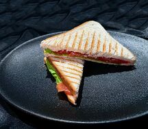 Тост Лосось