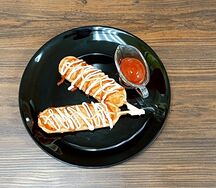 Корн-дог с баварской сырной сосиской