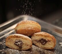 Берлинер с Нутеллой