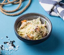 Спагетти с горбушей в сливочном соусе