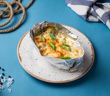 Филе горбуши, запеченное с картофелем и шампиньонами