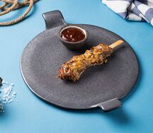 Запеченная свиная вырезка на шпажке