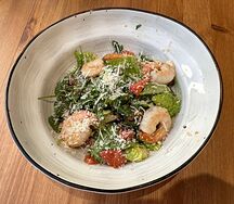 Салат с креветками