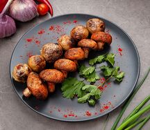 Шампиньоны и бейби картофель