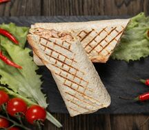 Шаурма свиная в лаваше