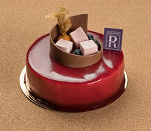 Торт Божанси лесная ягода