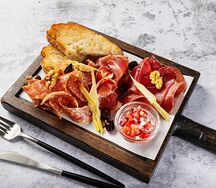Мясная тарелка