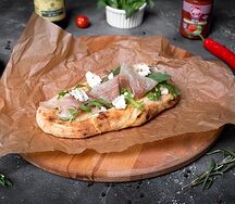Пиццетта с пармой